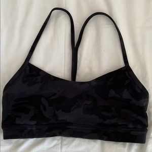 Flow Y Lululemon Sports Bra